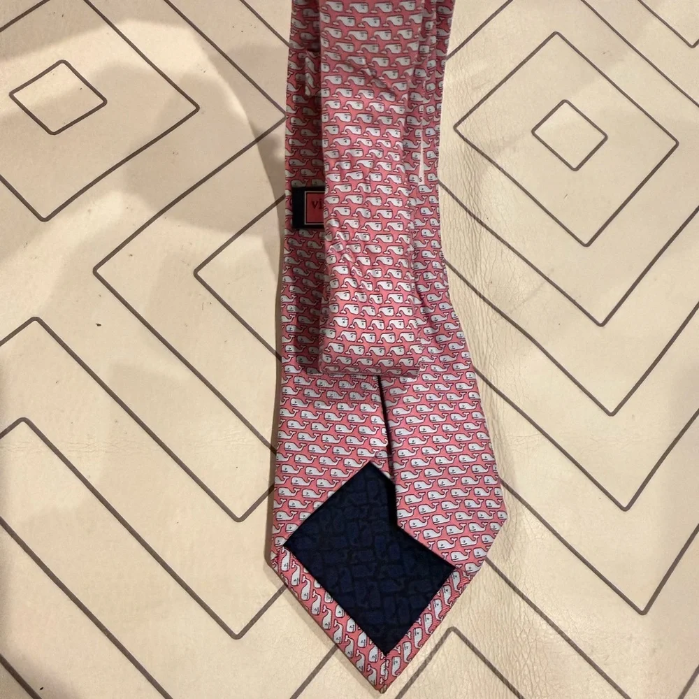 Vineyard Vines Pink Whale Silk Tie